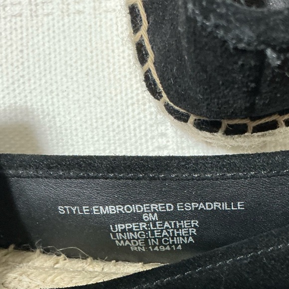 Johnny Was Embroiled Espadrilles Size 6M - Picture 12 of 13